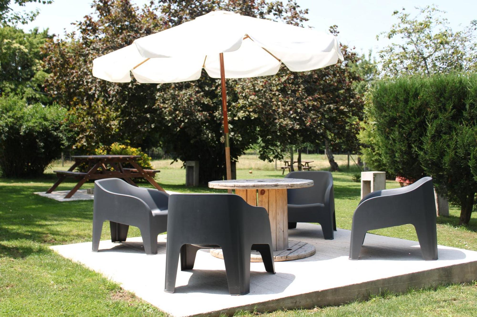 Chalais  The Alpaca B&B מראה חיצוני תמונה